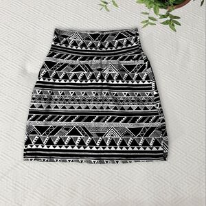 Victoria's Secret/Pink- Vintage Highwsisted Geo Skirt